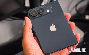 Foldable iPhone Ultra dummy appears in black finish