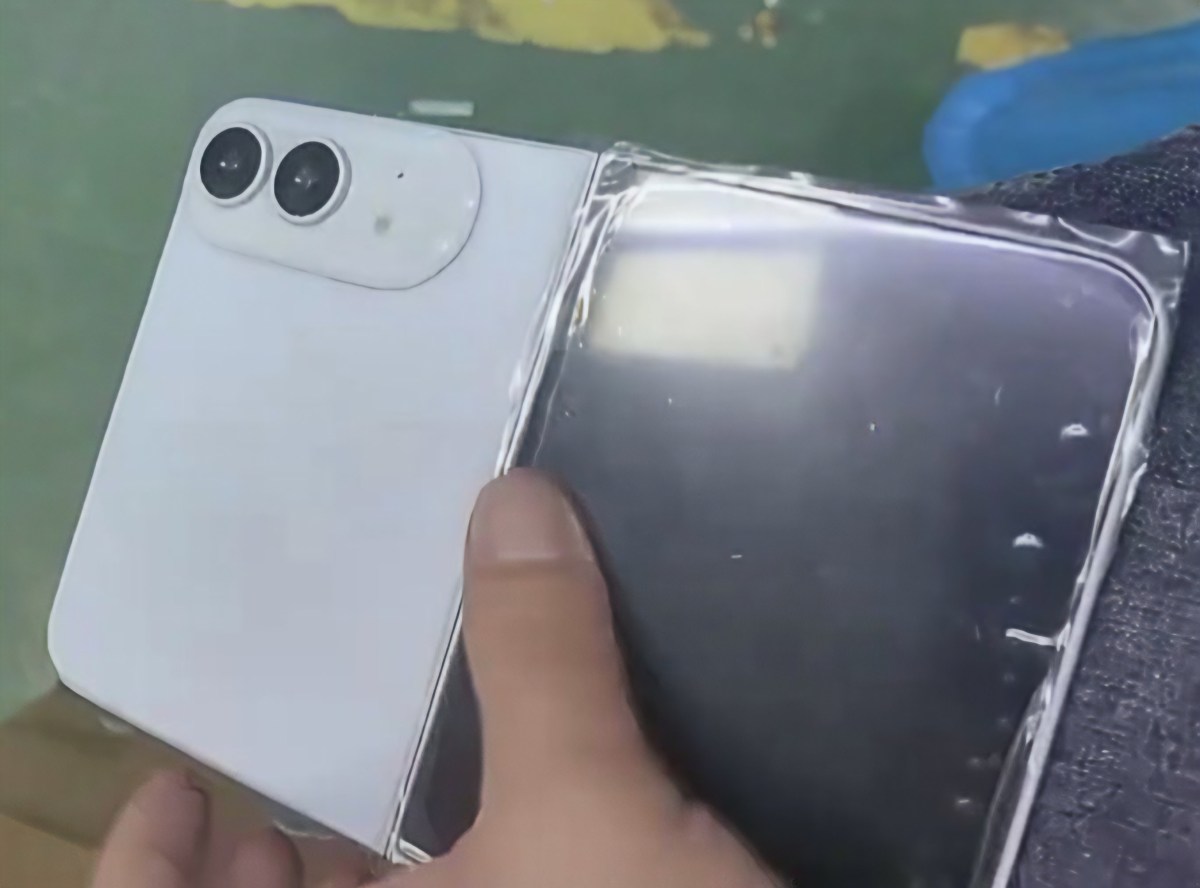 iPhone Ultra said to sport a liquid metal hinge