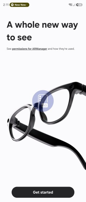 Screenshots from the Samsung Galaxy Glasses Manager app