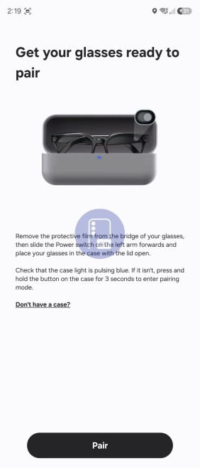 Screenshots from the Samsung Galaxy Glasses Manager app
