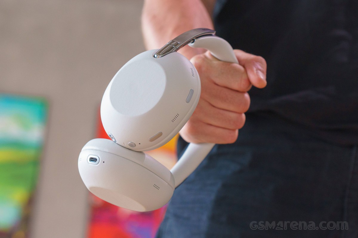 Sony 1000X The Collexion review 
