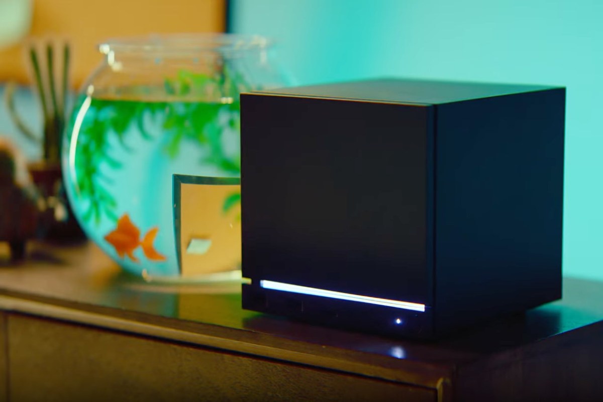 The Steam Machine is finally available for sale at the expected price