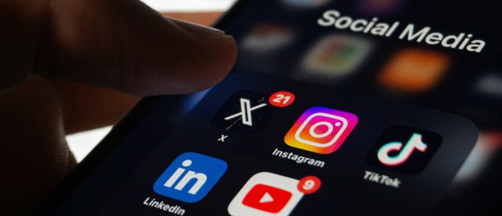 UAE bans social media for those under 15