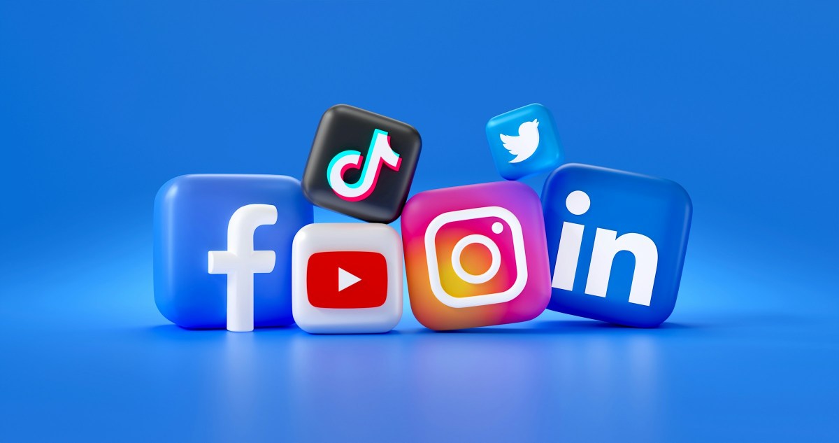 UAE bans social media for those under 15