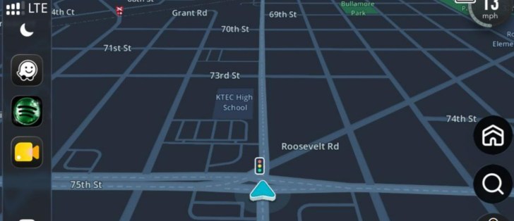 Waze's traffic lights feature continues to roll out to more
users