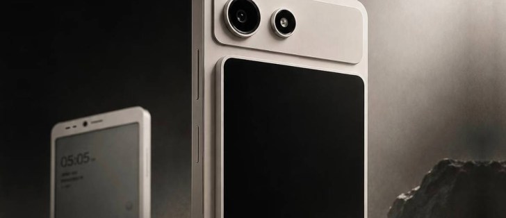Hisense unveils an Android 16 phone with an e-ink display
and a detachable LCD, the Hisense A10