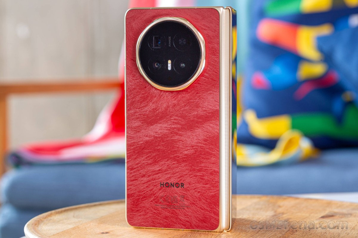 Honor Magic V6 Comes To The UK GSMArena News Honor Magic V6 Comes To The UK GSMArena News