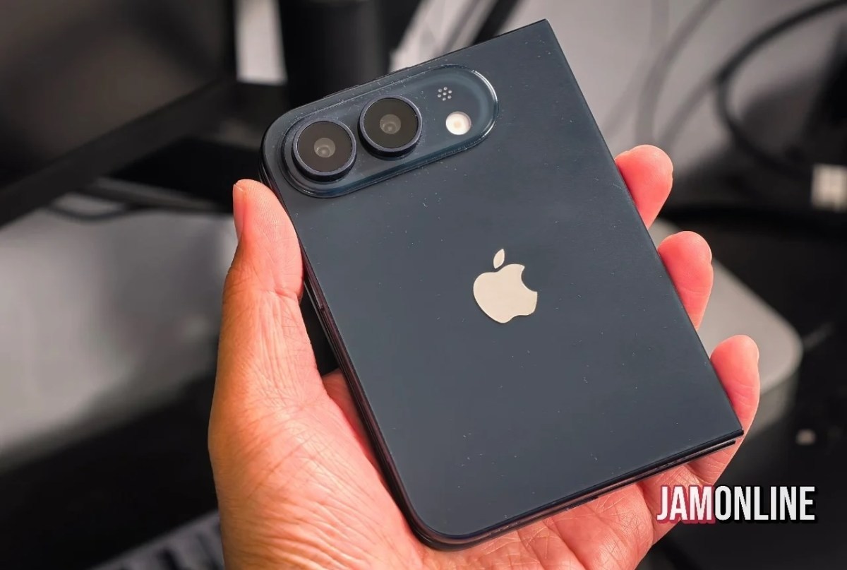 Infinium tech | Graphics designing company Report: Apple orders 10 million foldable iPhone Ultra units