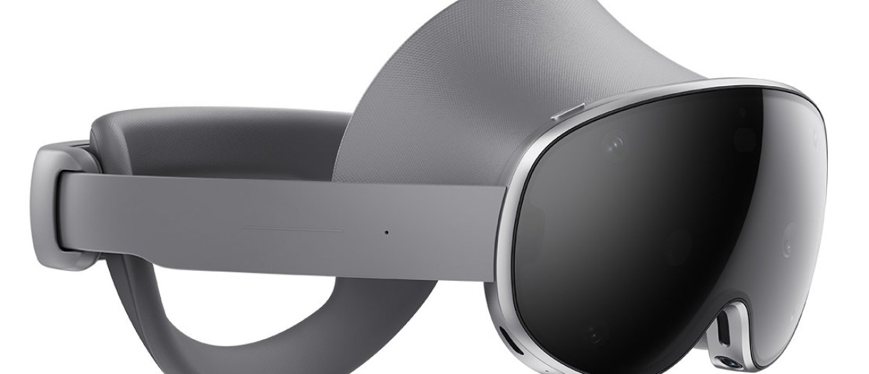 TechBeetle | Samsung's Galaxy XR headset finally lands in the UK