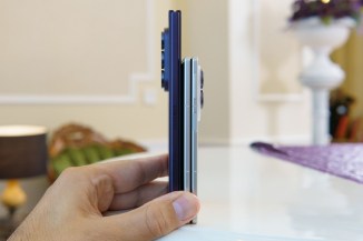 The Z Fold8 measures 9.7mm thick, the Z Fold8 Ultra is slimmer at 8.9mm
