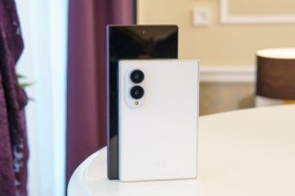 Triple camera for the Z Fold8 Ultra vs. dual camera for the Z Fold8