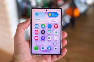 Galaxy Z Fold8 is quite compact
