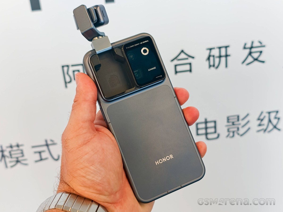 Here's how much you'll pay if you break the Honor Robot Phone's gimbal camera