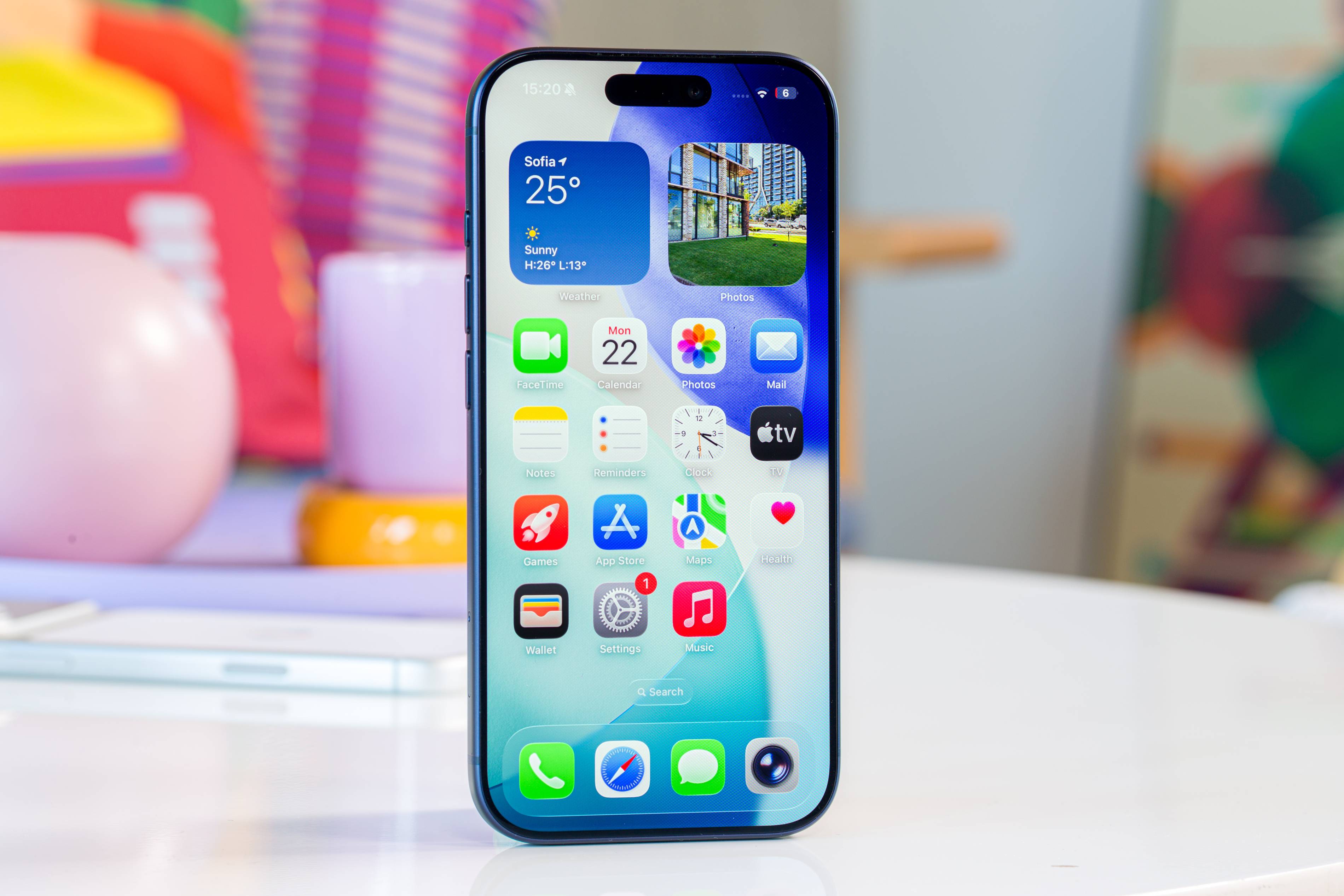 iPhone 20 Pro: Bigger Screen Ahead?