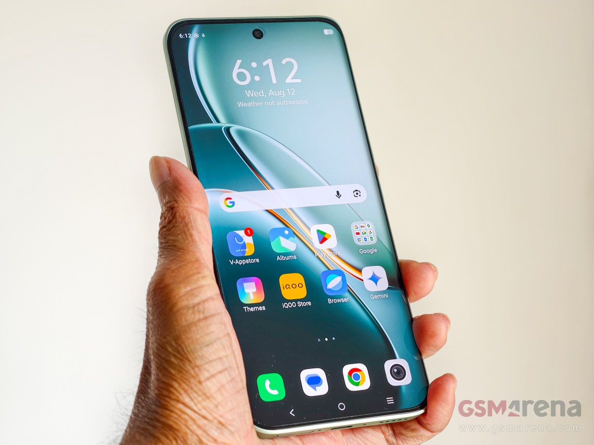 iQOO Z11 hands-on