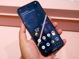Pixel 11 Pro XL in Obsidian