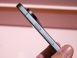 Pixel 11 Pro XL in Obsidian