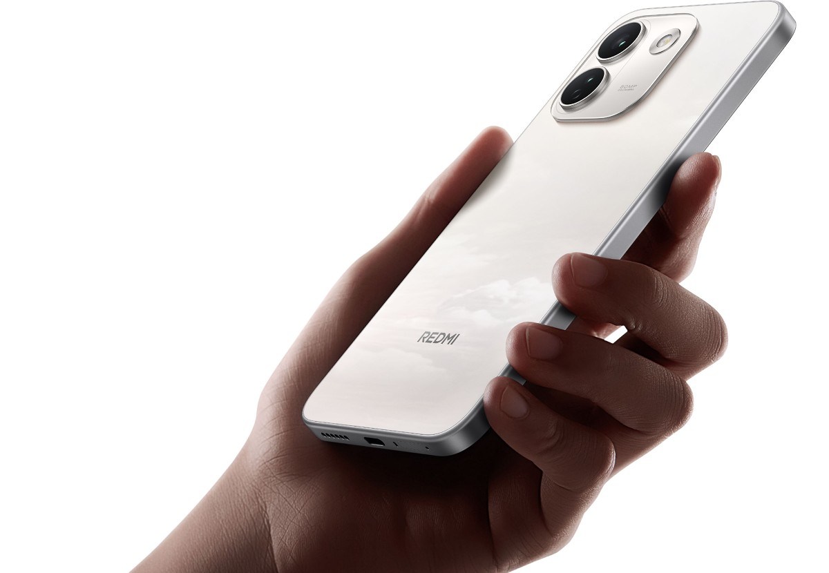 The Redmi Note 17 Pro Max weighs about the same as the Pro despite its larger battery