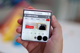 Displays are great, but the cover screen isn't LTPO