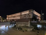 Low-light comparison, main camera (1x): Galaxy Z Fold8 Ultra - 23mm, f/1.7, ISO 1250, 1/50s (4000x3000px) - Samsung Galaxy Z Fold8 Ultra vs. Galaxy S26 Ultra
