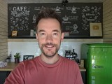 Selfies comparison: Galaxy S26 Ultra - 23mm, f/2.2, ISO 200, 1/100s (4000x3000px) - Samsung Galaxy Z Fold8 Ultra vs. Galaxy S26 Ultra