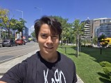 Selfies comparison, cover cameras: Galaxy Z Fold7 - 23mm, f/2.2, ISO 25, 1/834s (3648x2736px) - Samsung Galaxy Z Fold8 Ultra vs. Galaxy Z Fold7