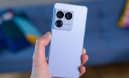Sony says that Xperia 1 VIII sales are strong, calls the microSD slot and 3.5mm jack “integral”