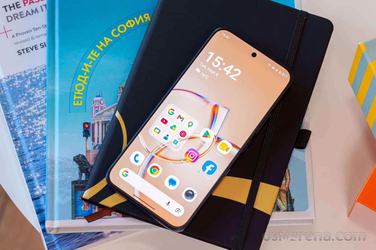 TCL P80 Ultra unboxing and hands-on