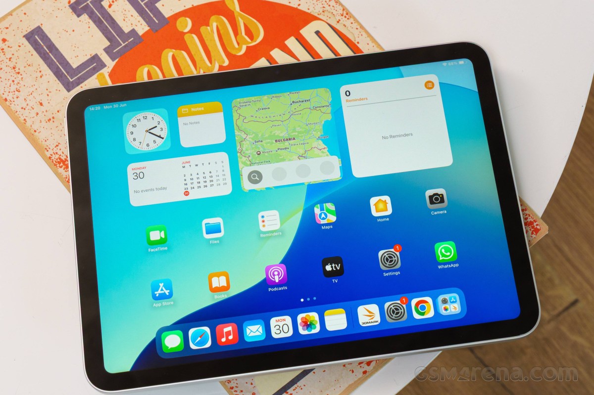The existing 2025 entry-level iPad