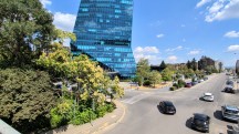Daylight video screengrabs, Pixel 11 Pro: 0.5x -  (3840x2160px) - News 26 09 Google Pixel 11 Pro vs. 10 Pro review