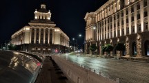 Low-light video screengrabs, Pixel 10 Pro: 1x -  (3840x2160px) - News 26 09 Google Pixel 11 Pro vs. 10 Pro review