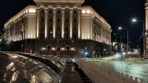Low-light video screengrabs, Pixel 10 Pro: 2x -  (3840x2160px) - News 26 09 Google Pixel 11 Pro vs. 10 Pro review