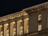 Low-light comparison, telephoto camera (10x): Pixel 11 - 222mm, f/3.0, ISO 370, 1/25s (4000x3000px) - News 26 09 Google Pixel 11 vs. 11 Pro review