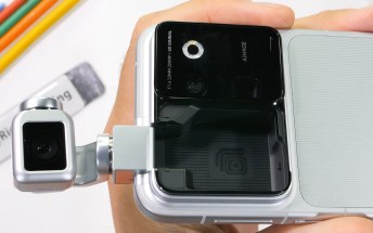 Honor Robot Phone gets bend tested and disassembled on video