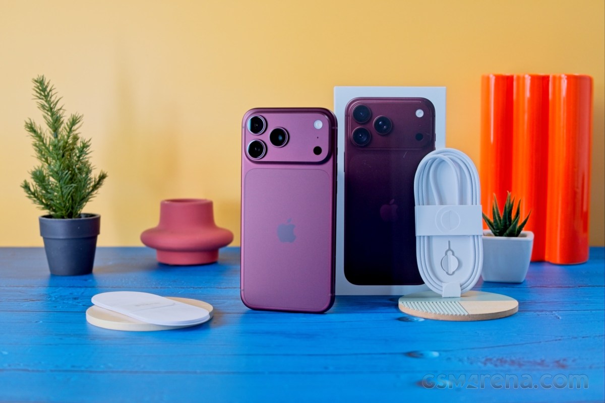 Apple iPhone 18 Pro Max in for review