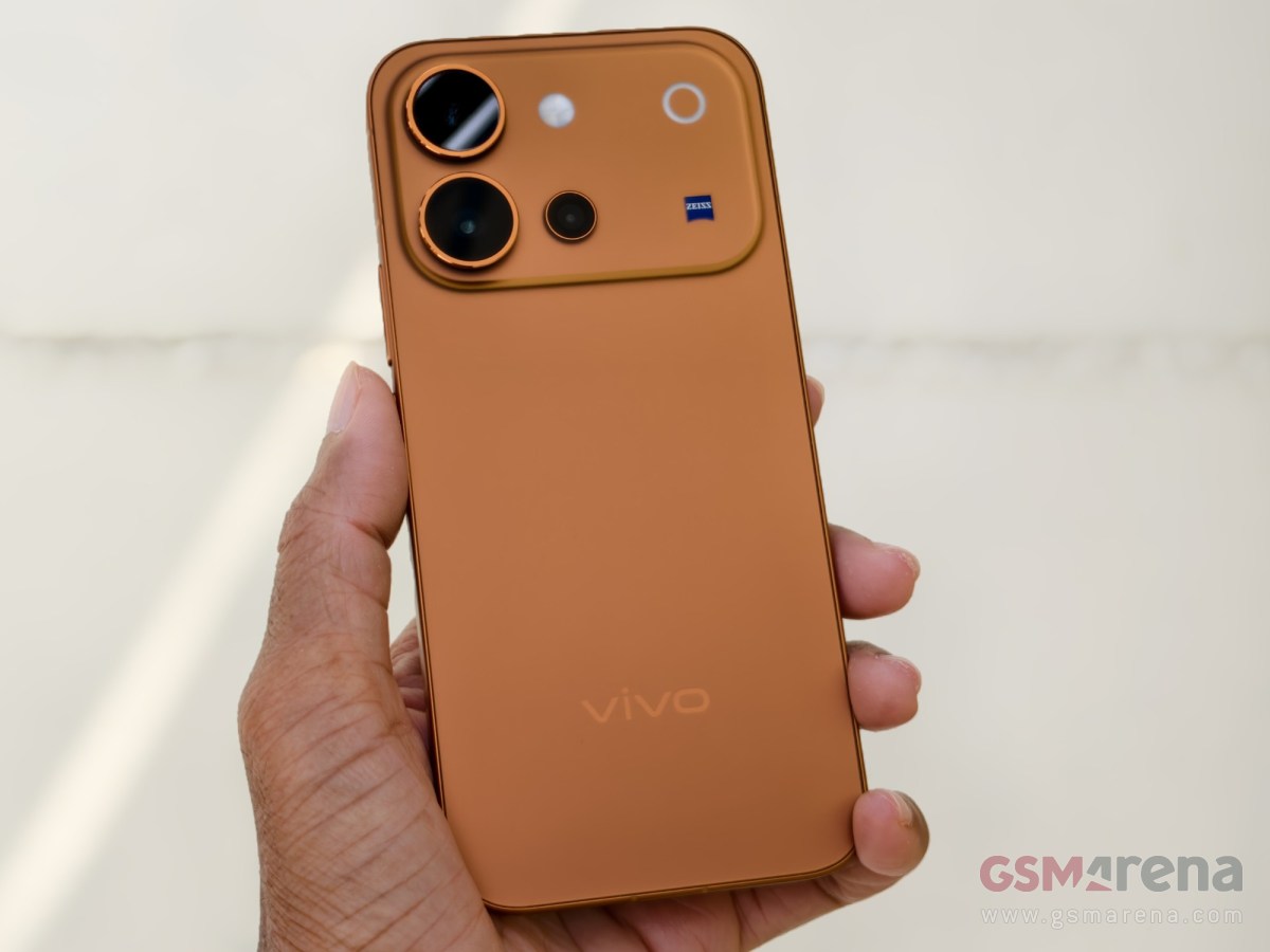 vivo V80 hands-on and camera samples from Bangkok, Thailand