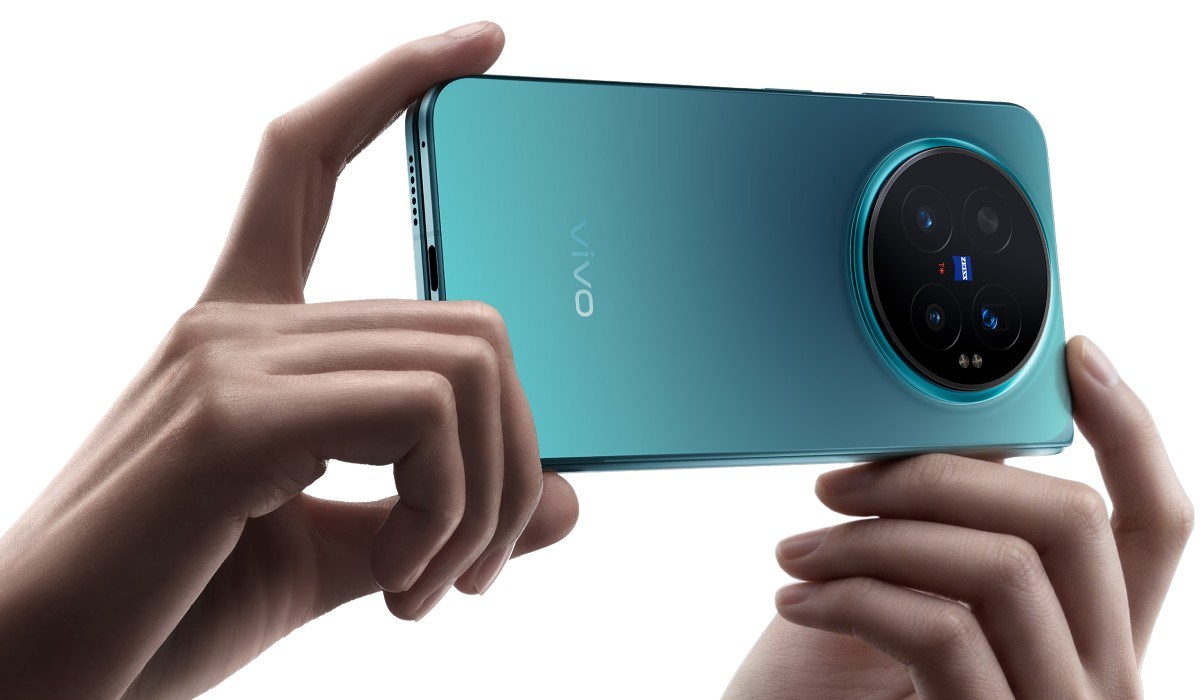 The vivo X Fold6 powers advanced productivity features with India's biggest battery in a foldable