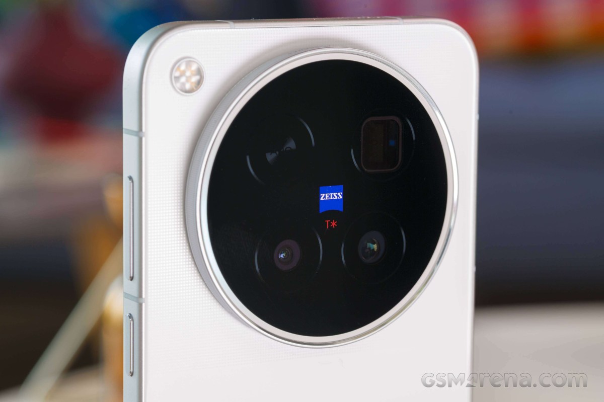 Here are some more camera samples from the vivo X500 Pro Max from Shanghai