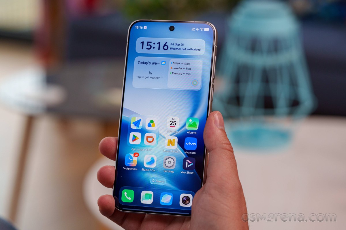 Распаковка и первый взгляд на vivo X500 Pro Max: характеристики и Creator Kit Комплект поставки и внешний экран vivo X500 Pro Max
