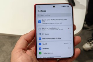 Xiaomi 18 Fold cover screen