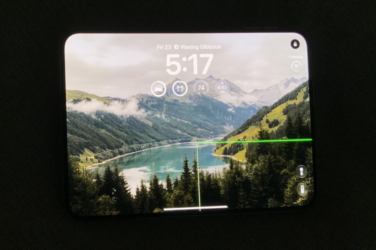 Apple responds to iPhone Duo inner display cracking issue