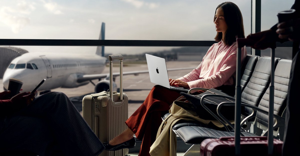 The OLED MacBook Pro whitethorn not beryllium overmuch thinner than the existent model