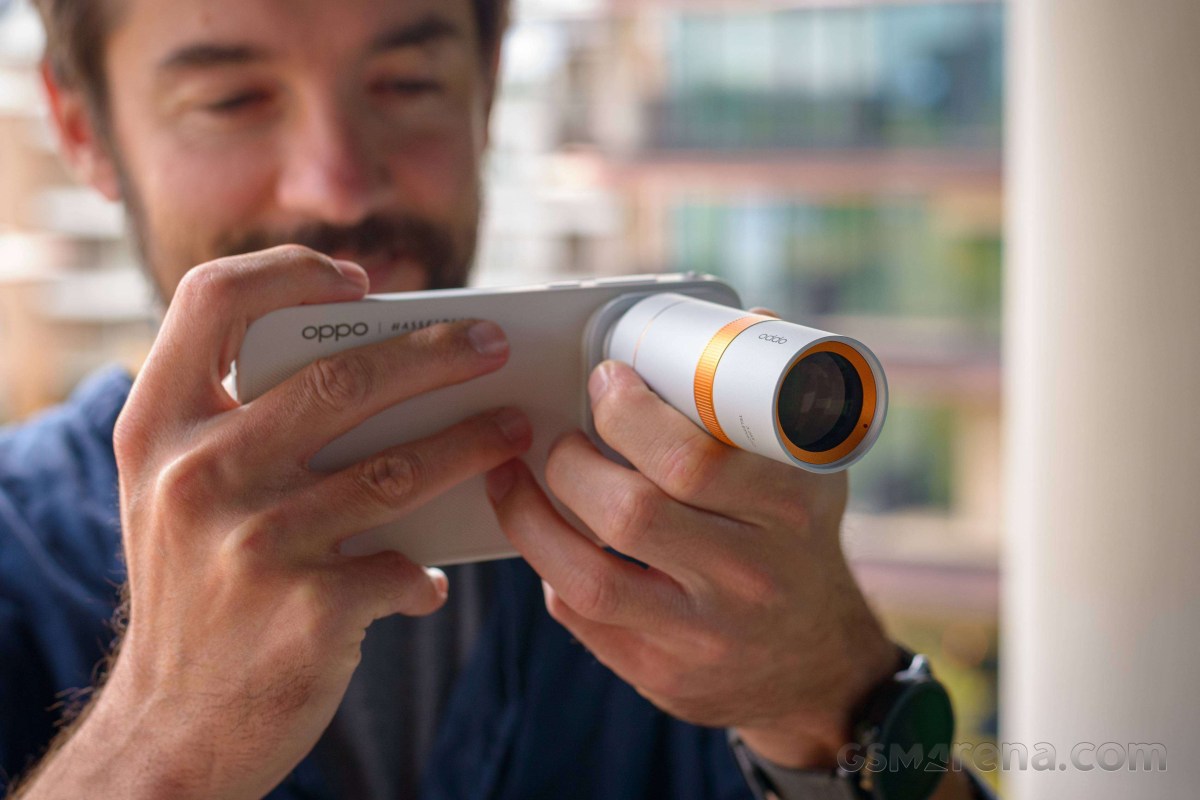Oppo Find X10 Pro Max Hasselblad teleconverter kit unboxing and hands-on
