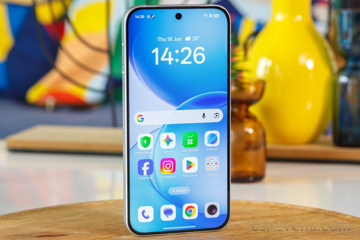 Oppo Reno16