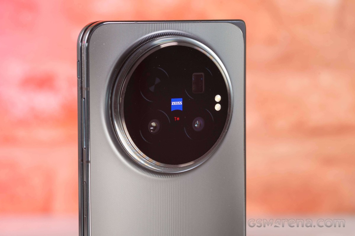 vivo X Fold6 на обзоре