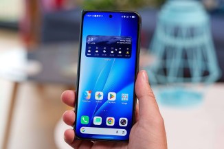 Compact cover screen and a large folding one