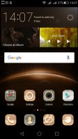 The homescreen keeps all your apps with only folders available for organization - Huawei G8 review