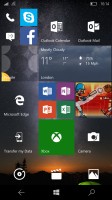 Full screen wallpaper - Microsoft Lumia 550 review