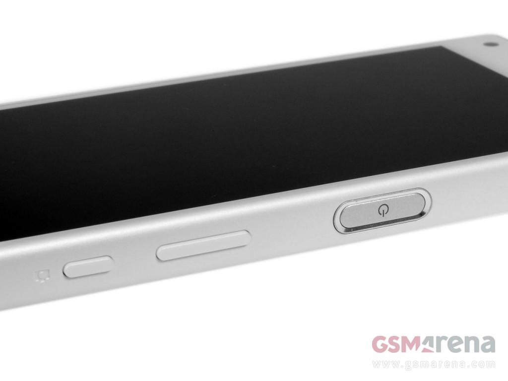 Sony Xperia Z5 Compact pictures, official photos