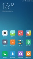 The MIUI homescreens - Xiaomi Redmi Note 3 review